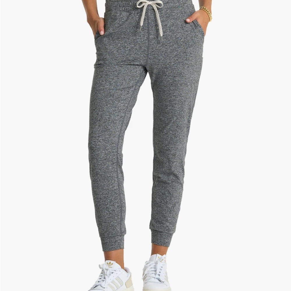 Vuori Performance Jogger Tall